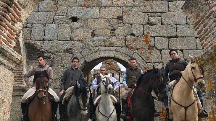 Escapadas Tajo Internacional ecuestre ruta ecuestre Valencia de Alcntara caballos